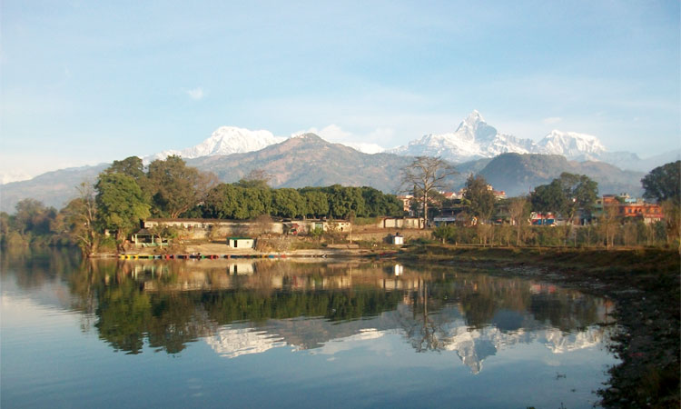 Fewa lake