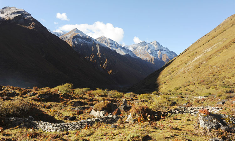 Gasa Hot Spring Trek