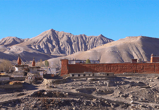 https://www.holidaynepaltrek.com/package/upper-mustang-trekking/