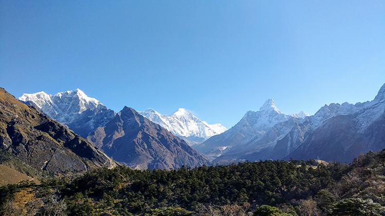 everest base camp trekking