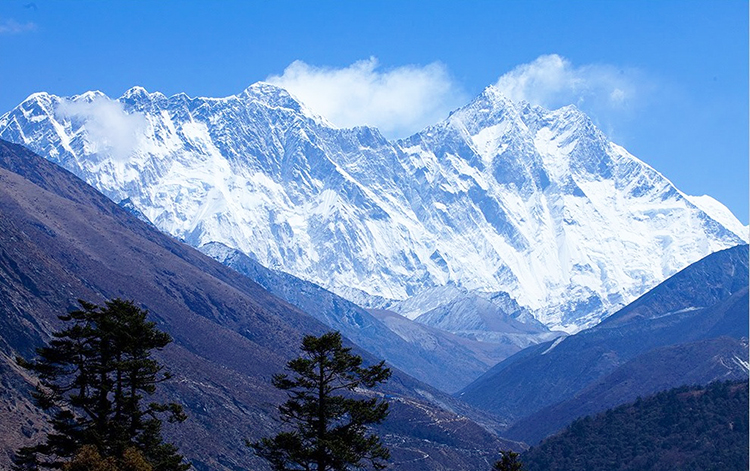 everest base camp trekking