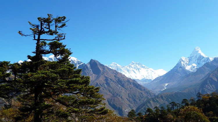 Best-Time-to-Trek-Everest-Base-Camp