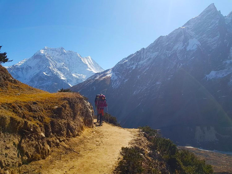 Trekking-in-nepal